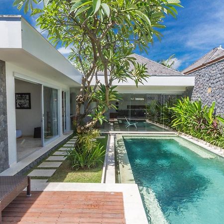 Vishuddha Ajna Villa - Outstanding 2 Bdr Villa - Great Location! Seminyak Kültér fotó